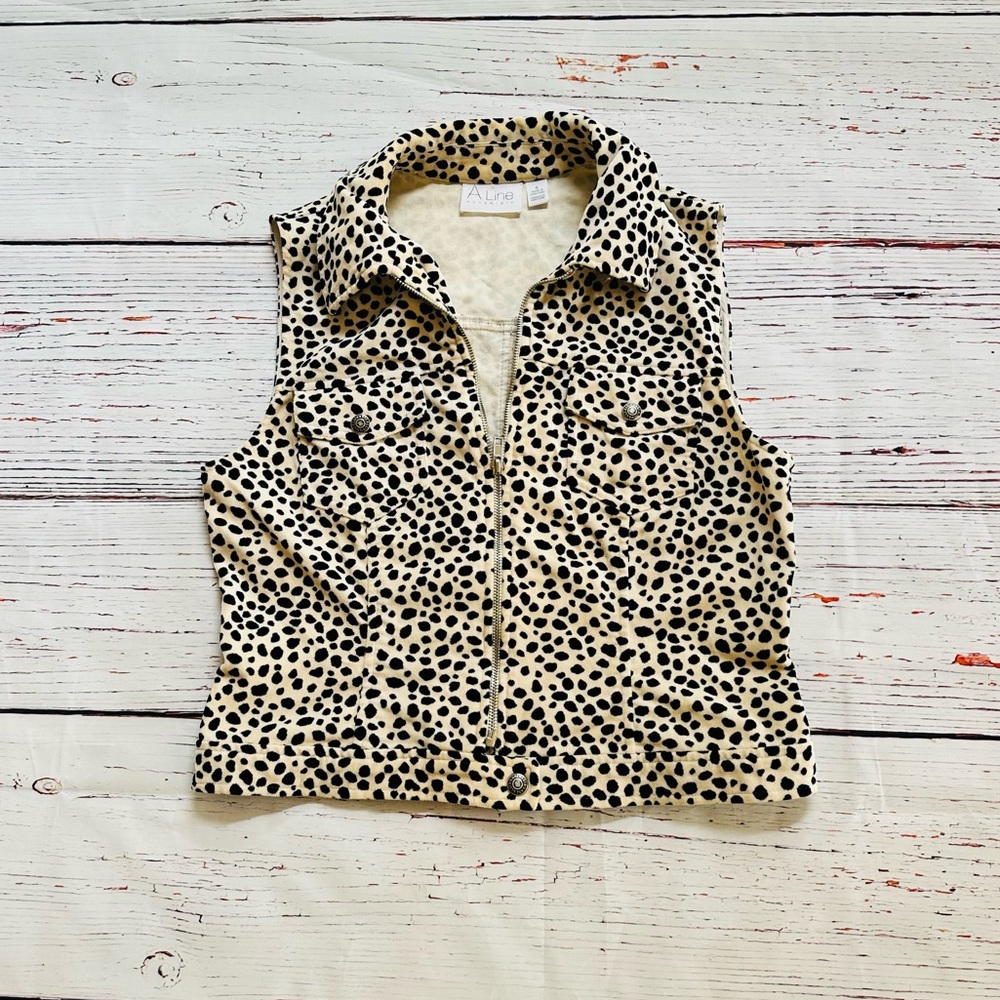 Vintage Leopard Print Sleeveless Vest! Size 6